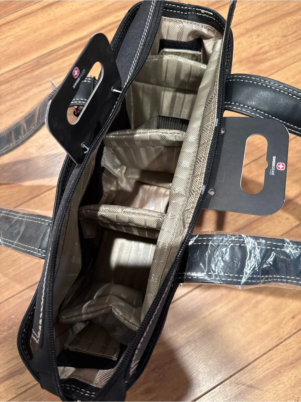 NWT SwissGear Diana Large SLR Camera Tote Bag Black Y2K Utility Purse